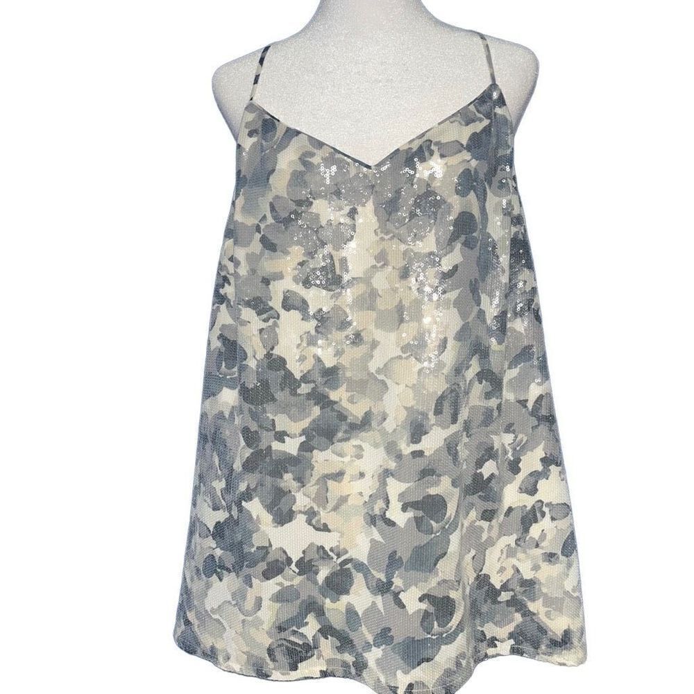 Banana Republic sequined camisole tank top XL‎